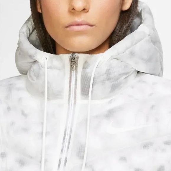 Nike Women’s Sportswear Synthetic Fill Ecodown Jacket size XS - Picture 15 of 16